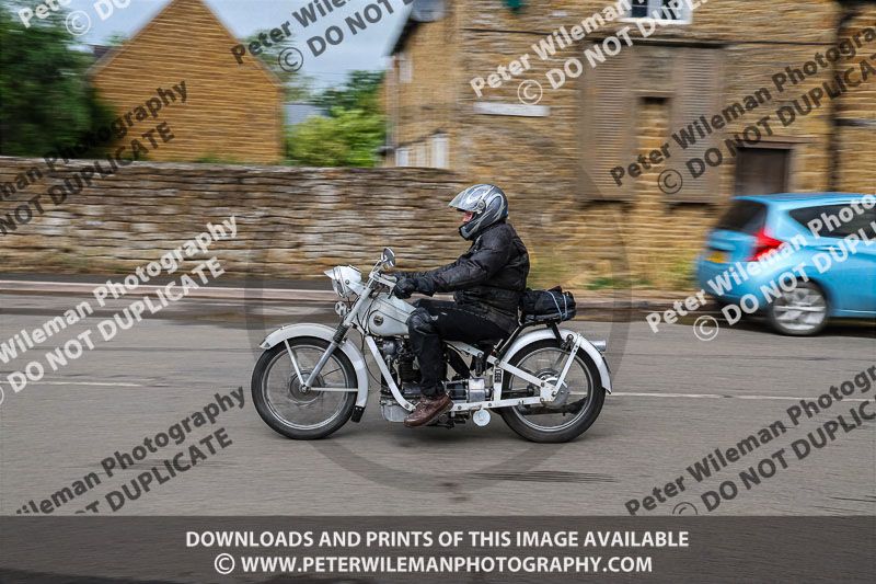 Vintage motorcycle club;eventdigitalimages;no limits trackdays;peter wileman photography;vintage motocycles;vmcc banbury run photographs